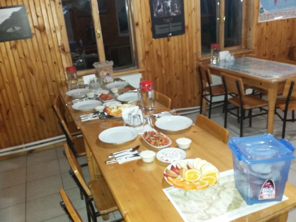 Kackar Pansiyon Yaylalar Zewnętrze zdjęcie